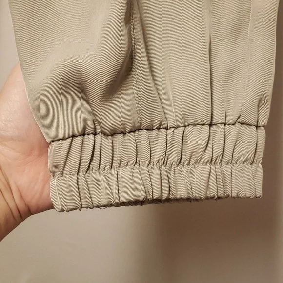 Zara Casual Tan Pants (L) - Picture 2 of 9